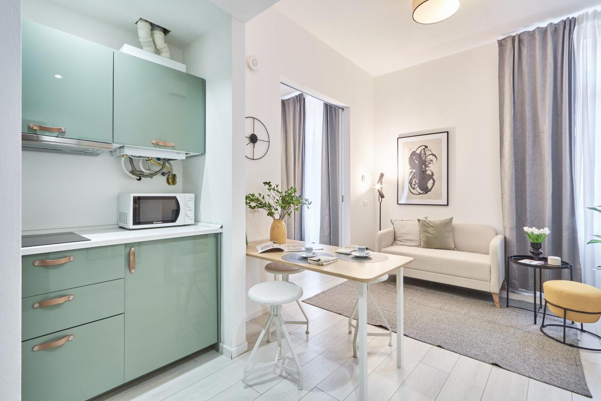 Elegante Appartamento Minimal Dai Tocchi Botanici Milan Extérieur photo